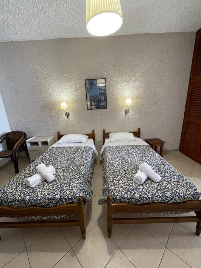 Yannis Apartments Barbati Luaran gambar