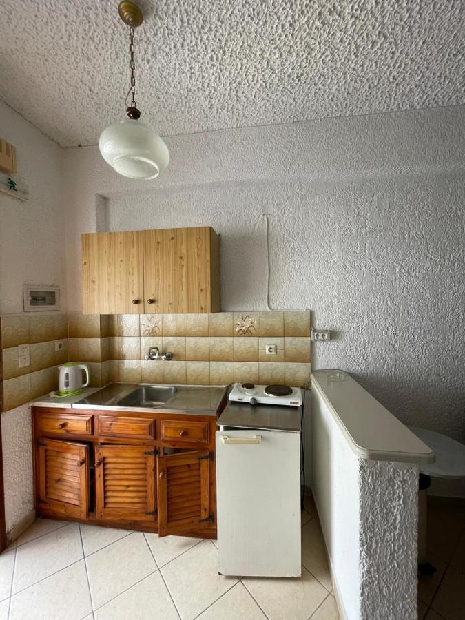 Yannis Apartments Barbati Luaran gambar