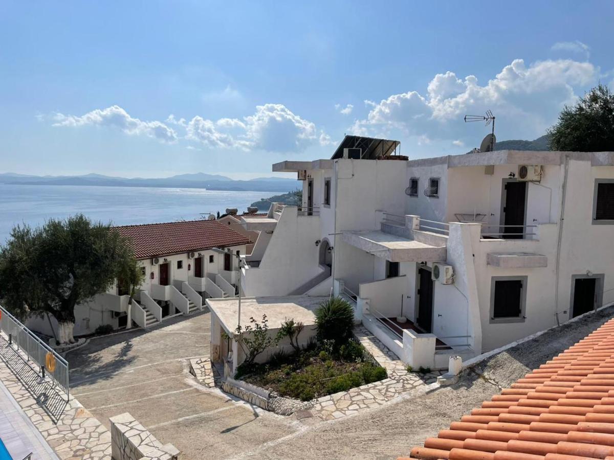 Yannis Apartments Barbati Luaran gambar